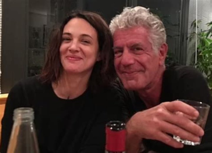 Ariane Bourdain: A Glimpse Into The Life Of Anthony Bourdain's Daughter
