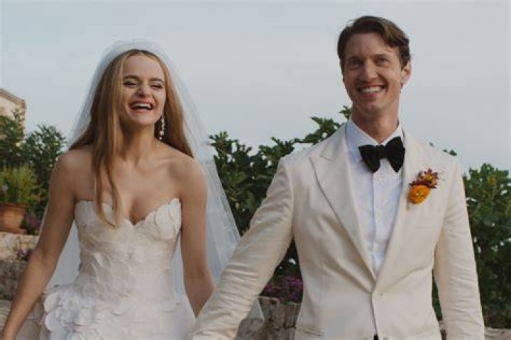 Get The Scoop: Who's The Husband Of Alina Harbor?