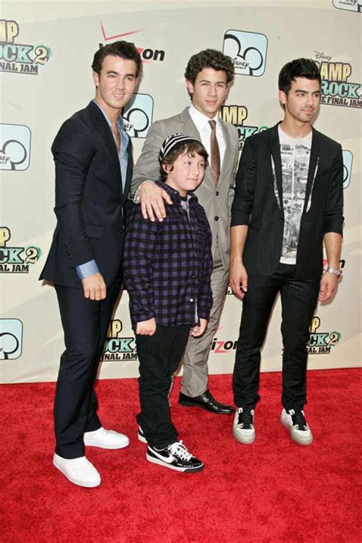 Unveiling The Journey Of Frankie Jonas: The Youngest Jonas Brother
