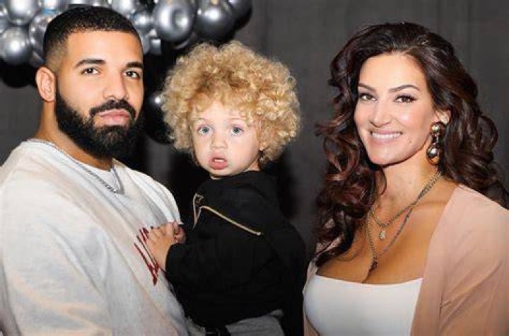 Unveiling The Life Of Drake's Babymama: A Journey Through Fame And Family